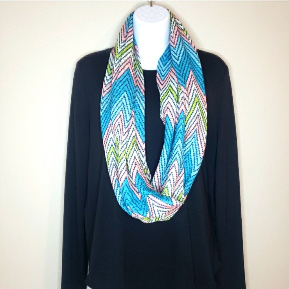 Infinity Scarf Multicolor Chevron Pattern